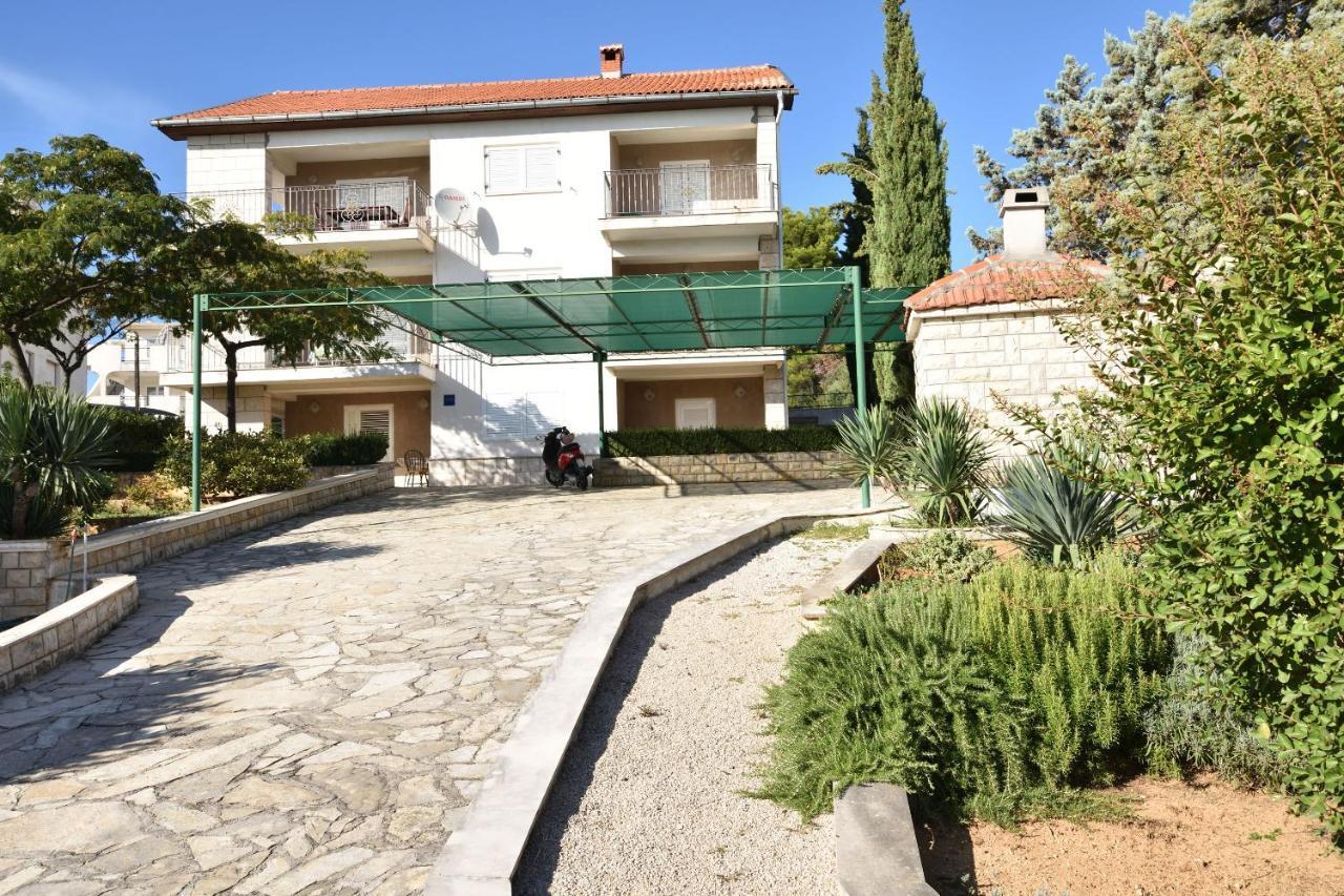 Apartments Dajana Primošten Buitenkant foto